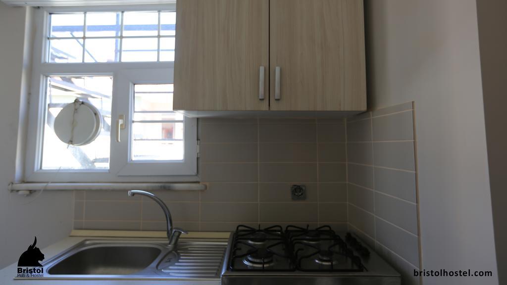 Bristol Hostel Стамбул Екстер'єр фото